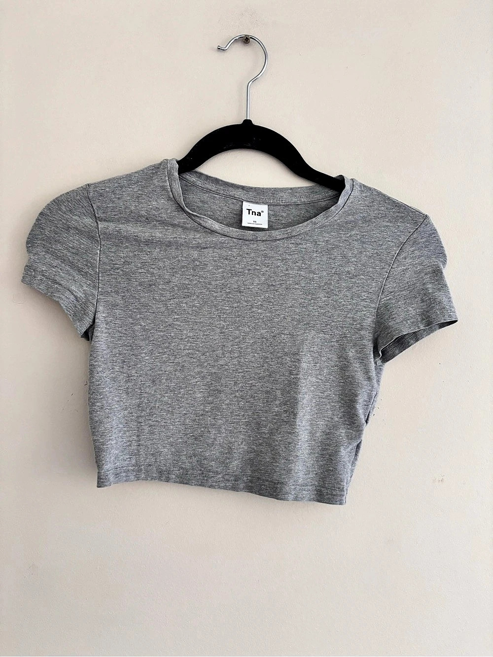 Tna HomeStretch Crew Cropped T-Shirt Gray XS